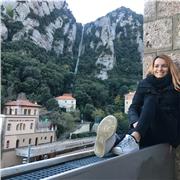 Estudiante de enfermería para dar clases de repaso de bachillerato